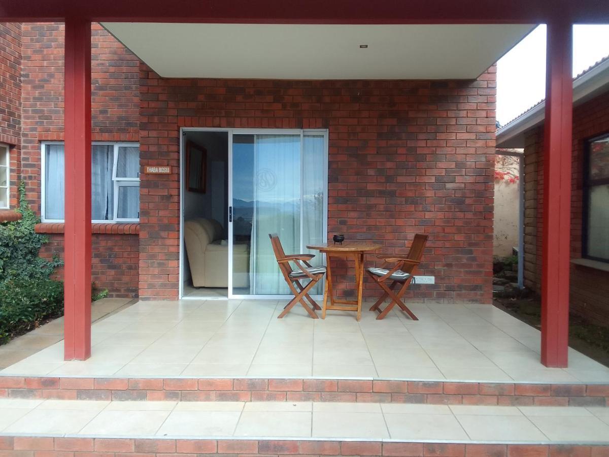 Botleng Guest House Boqate Exterior foto