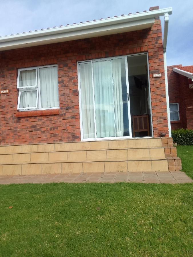 Botleng Guest House Boqate Exterior foto